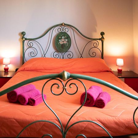 Le Mura Antiche Rooms Sassari Bagian luar foto